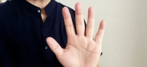 障害年金申請に制限がかかるケースを解説