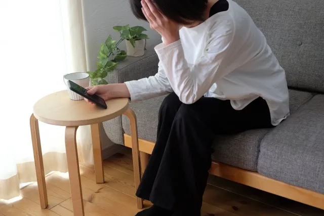 障害年金の更新で等級が下がるケースとは